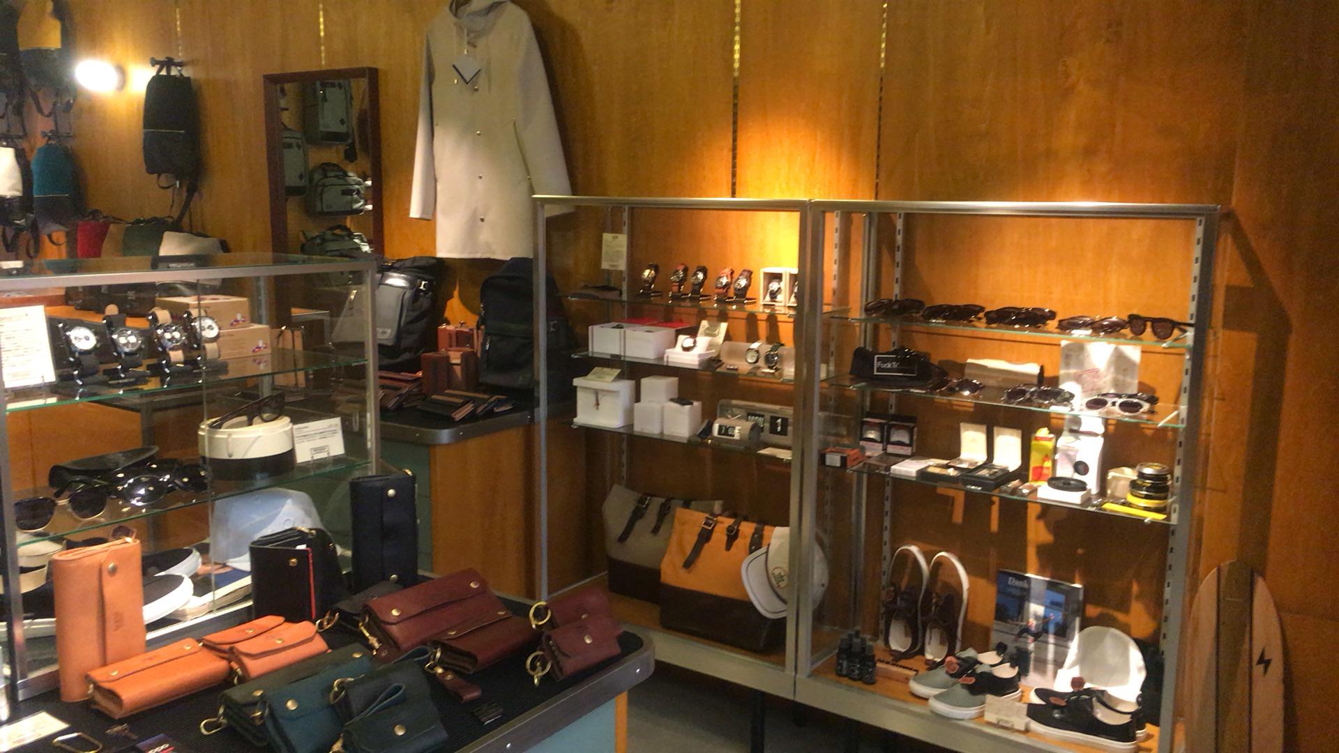 UNBY GENERAL GOODS STORE 大阪店 内観
